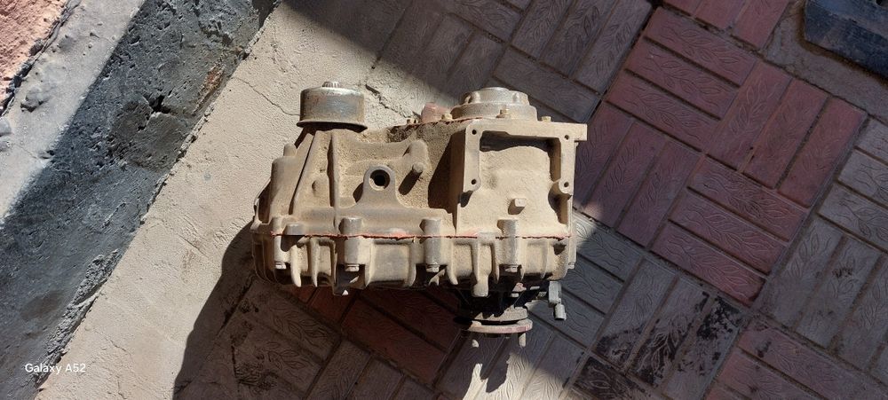 Продам передний мост и раздатку