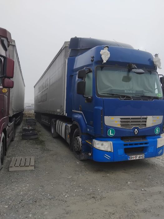 Cap tractor Renaul Premium 450 DXI + semiremorcă Schwarzmuller+ set de cauciucuri si piese de schimb