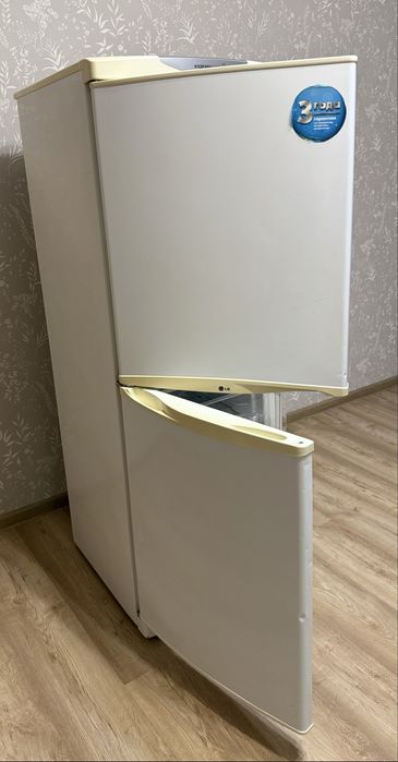Холодильник LG expresscool