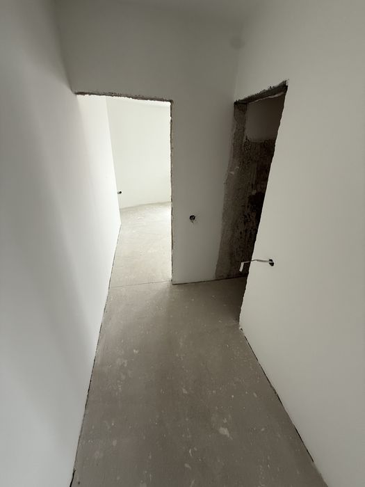 Ofer spre vanzare Apartament  2 Camere Bloc Nou Etaj 3 Str.Poligonului