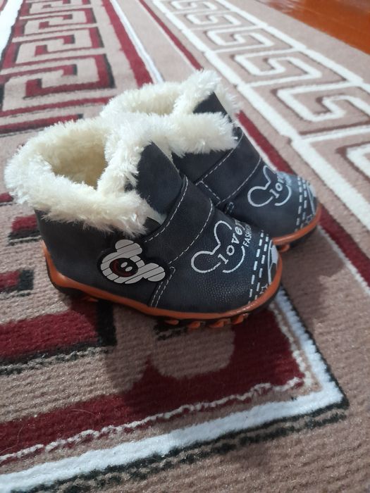 Детские ботиночки