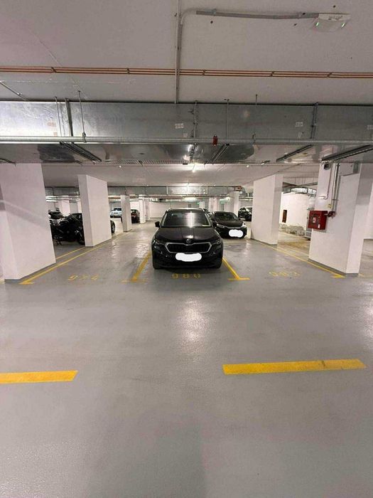 PARCARE SUBTERANA Exigent Plaza Residence