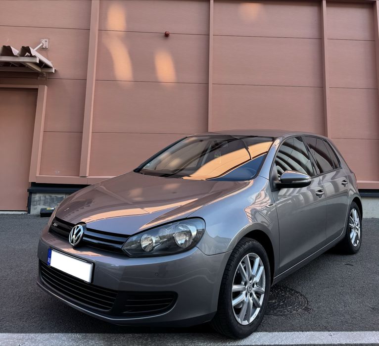 VOLKSWAGEN Golf 2011 — imagine 1