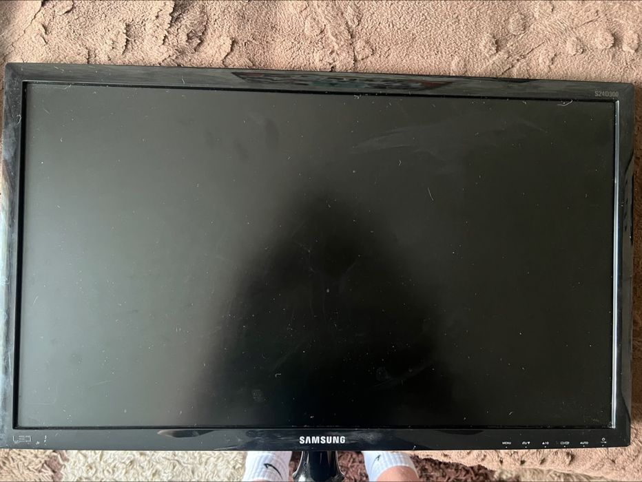 Монитор 60 гц.