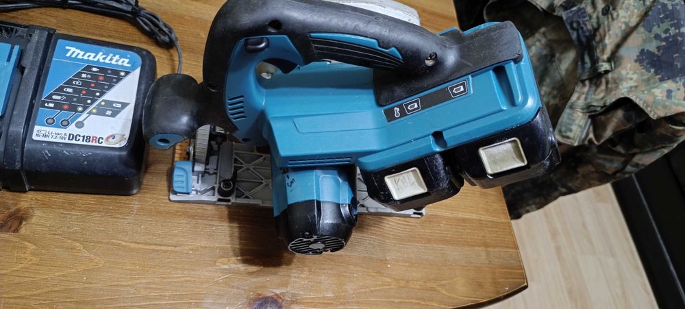 Makita DHS710 Ръчен циркуляр