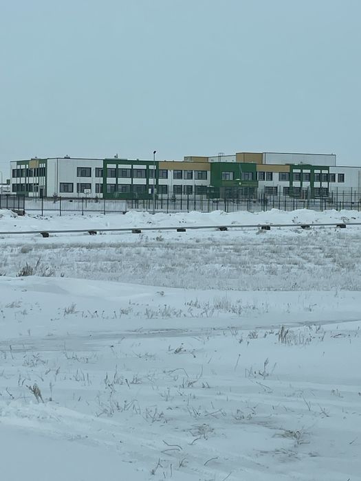 Дом в Уштобе напротиш школы