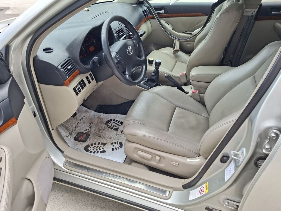 Toyota Avensis T25 T27 на части Тойота Авенсис Т25 Т27