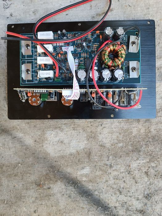 Усилитель для сабвуфера