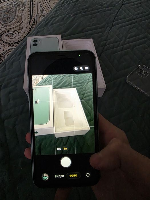 Iphone 11 64 gb продам