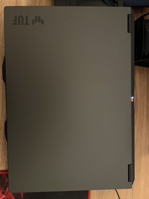 Vand Asus TUF A18, amd ryzen 7 260, Rtx 5060