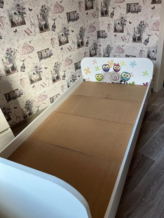 Кровать детская.