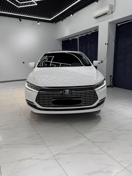 BYD Qin 2023 zapas xad 450km tozza Sotiladi