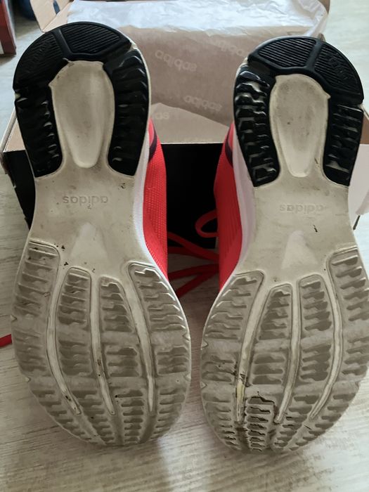 Маратонки Adidas-39,1/3