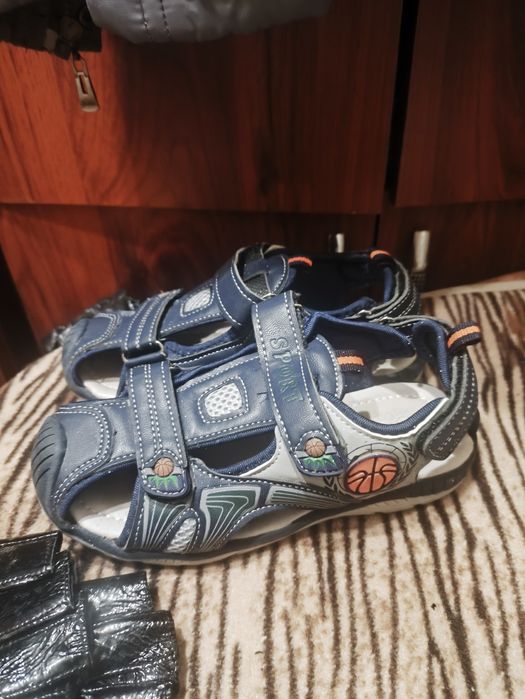 Туфли ,кроссы для мальчиков