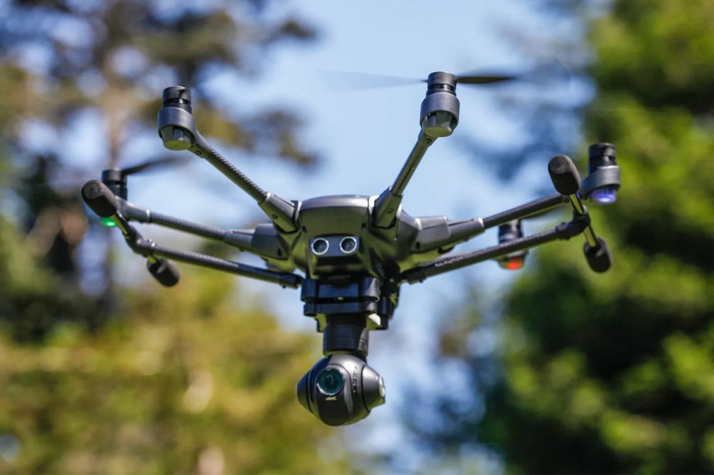Drona profesionala TYPHOON H Hexacopter 4K Video ! YUNEEC Plus / dji