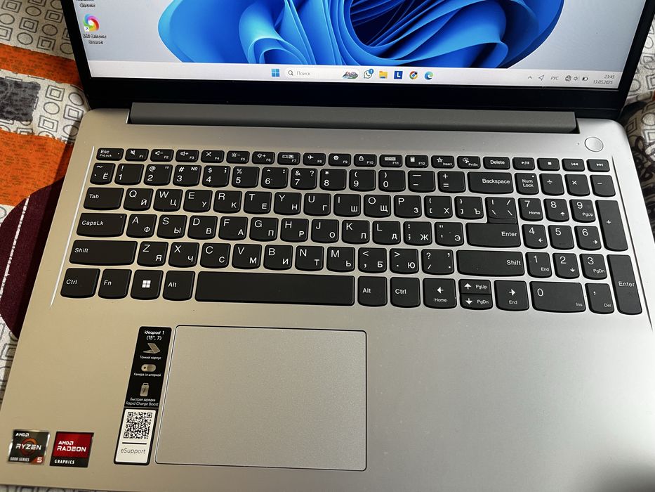 Продаю ноутбук Lenovo IdeaPad 1 15ALC7 (82R4)