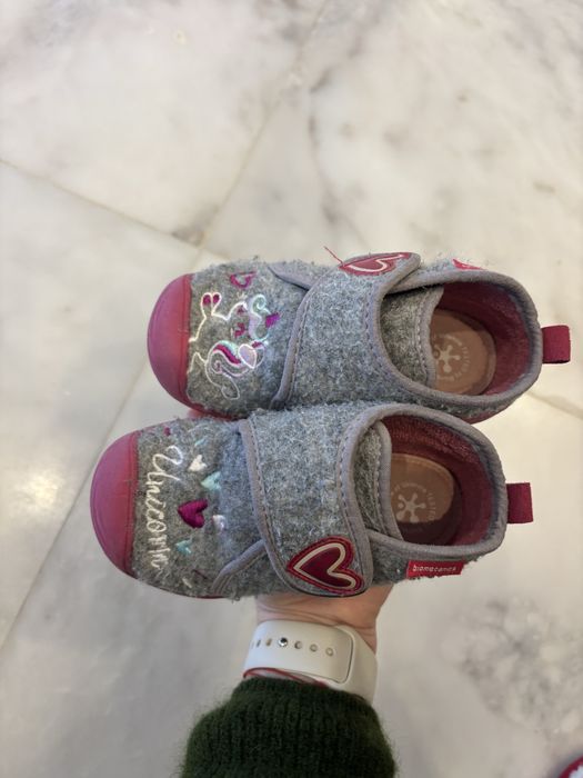 Пантофи biomecanics с вълна 24