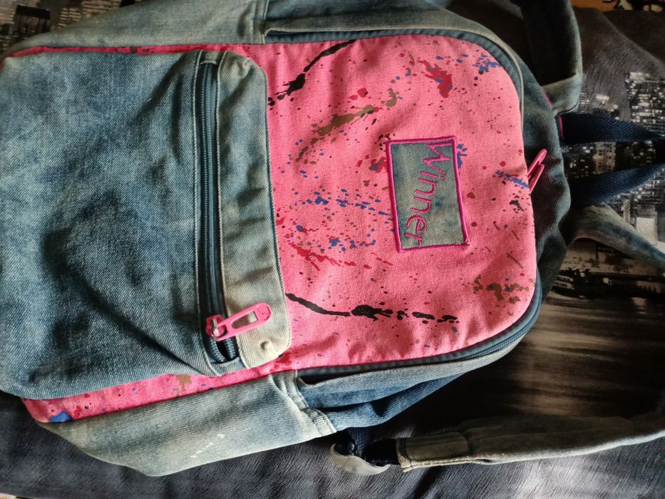 Школьный портфель- рюкзак для девочки