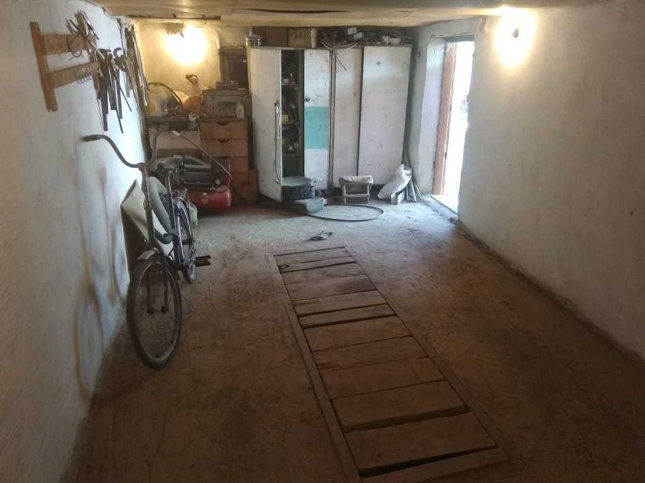 Продается дом 7 комн. (торг)