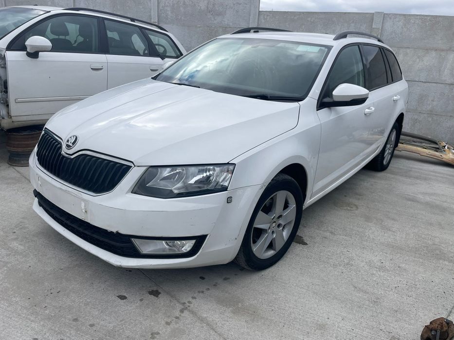 Dezmembram Skoda Octavia 3 2014 2.0tdi CKF Manual