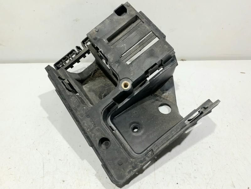 Suport panou sigurante Volkswagen Golf 6 1K0907361C