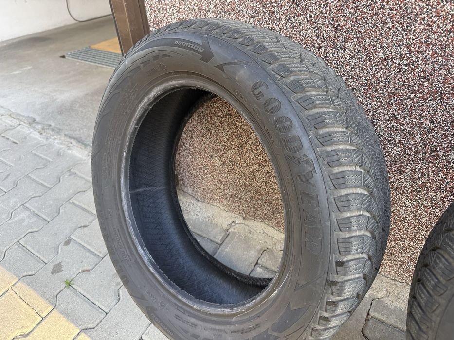 Зимни гуми 205/55/16 Good year Ultra grip 9