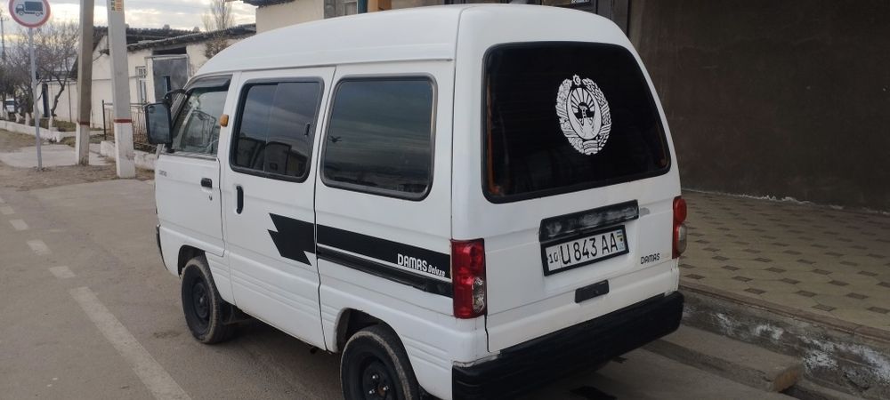 1997 yili moshina gaz