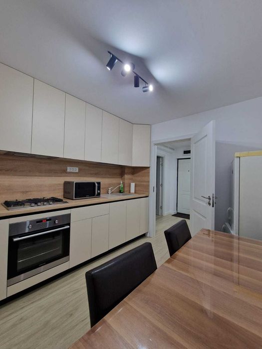 Apartament 2 camere, zona ultracentrala, recent renovat