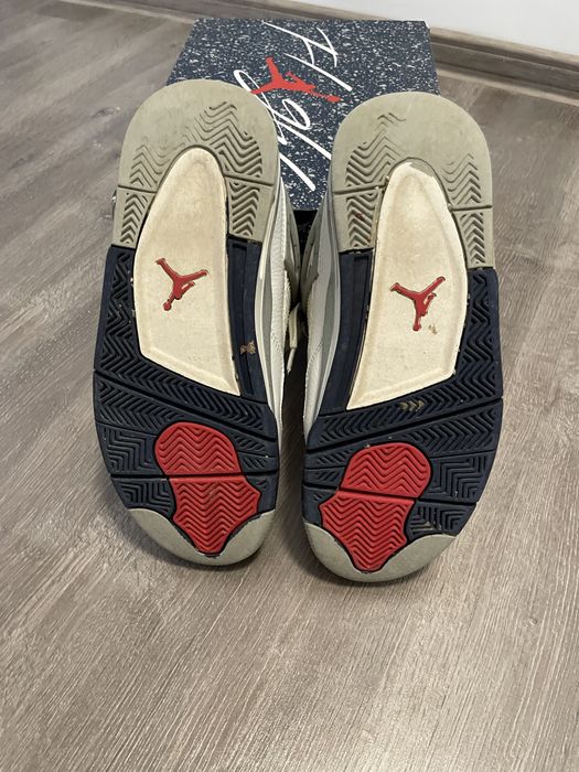 Jordan 4 Midnight Navy