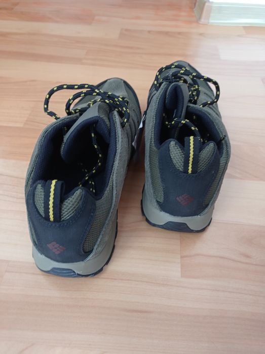 Полуботинки. Columbia