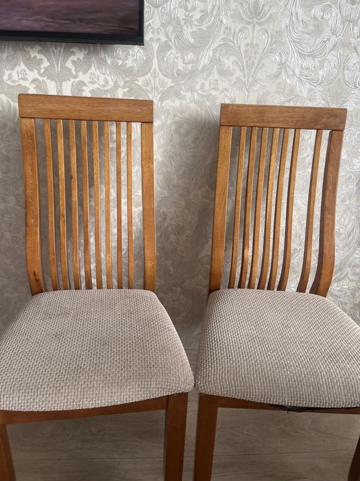 Продам 6 стульев