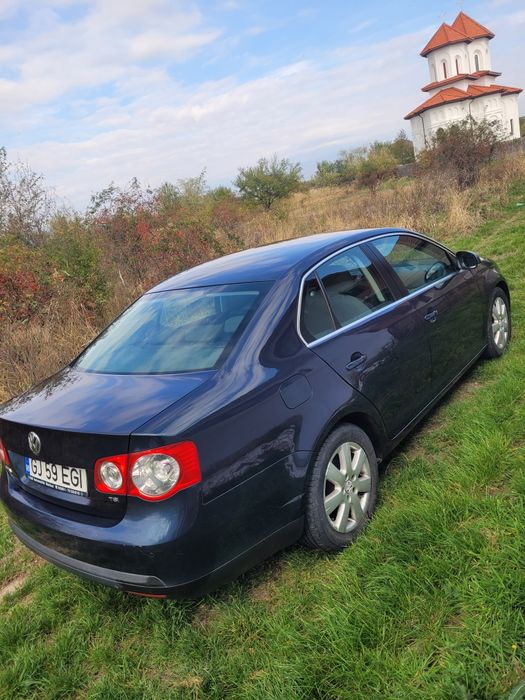 Volkswagen jetta 1.4 benzină an 2010 și variante ieftine