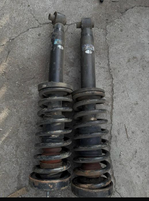 Запчасти на bmw e38