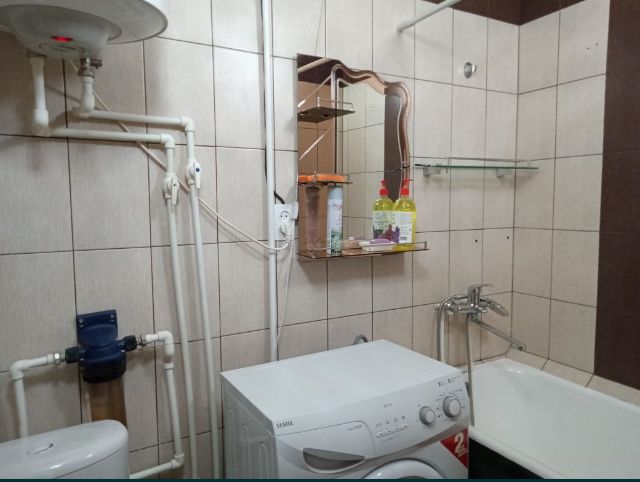 Посуточно,Юбиляр