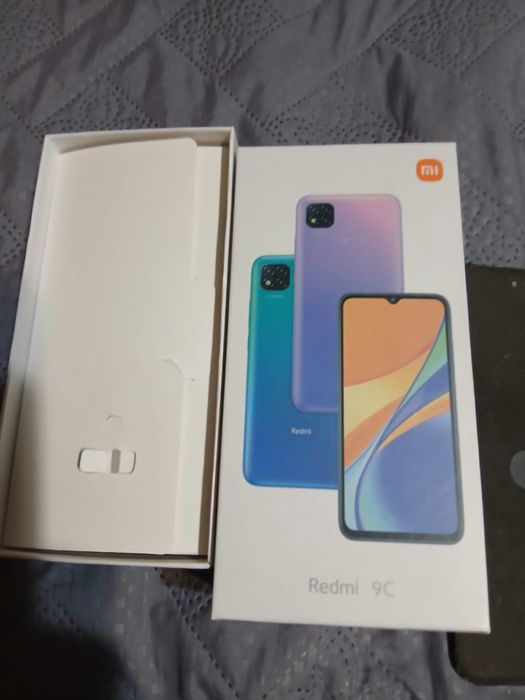 Продаю телефон   Состояние нормальное.