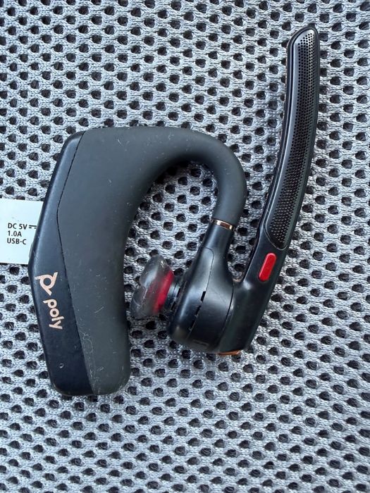 Casca Bluetooth  Poly Voyager Legend 50