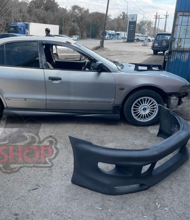 Бампер на митсубиси галант 8