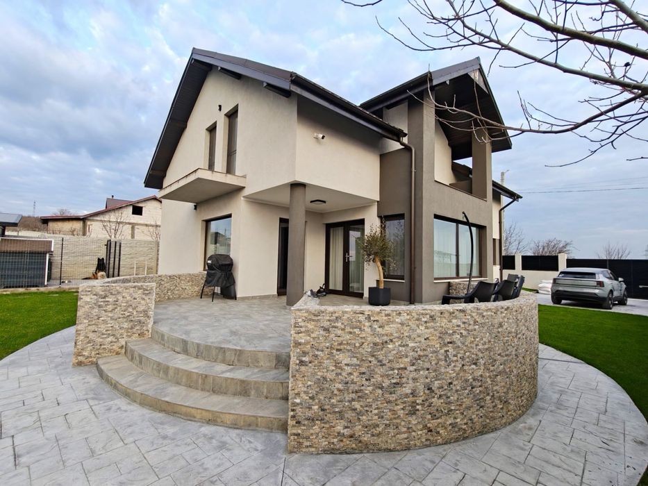 Casă de vânzare,P+M,200mp,teren 500mp(Șimnicul de Sus)