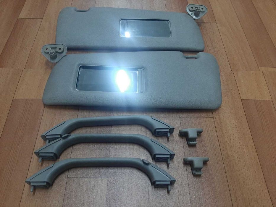 Продам Козырек / Ручка потолка BMW 3-Series E36