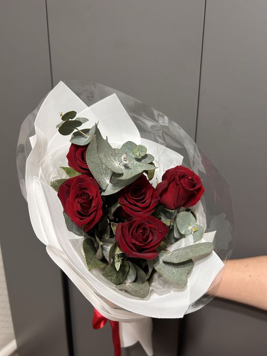 Букет 3000 тг (торг есть)