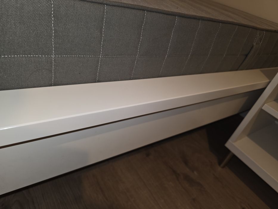 Vand pat Malm 90x200 dulap pax ikea