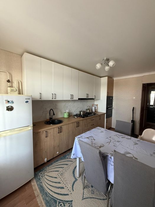 Продается 2 комн.квартира