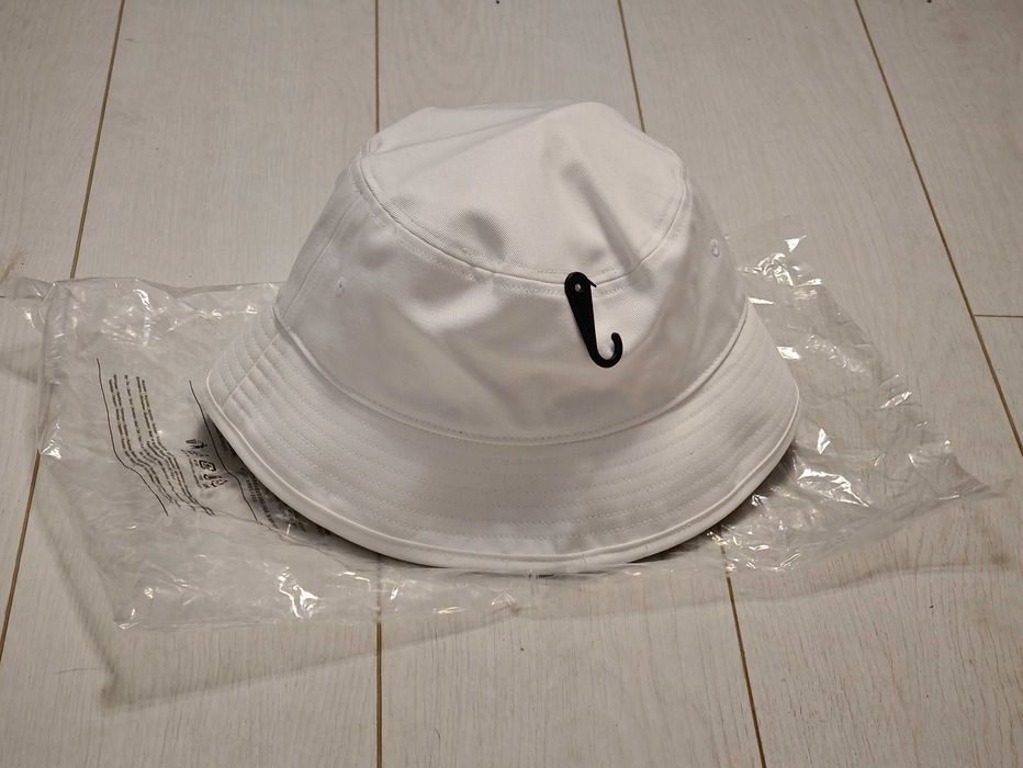 Pălărie / Bucket Hat Adidas Originals Albă - NOUĂ cu etichetă