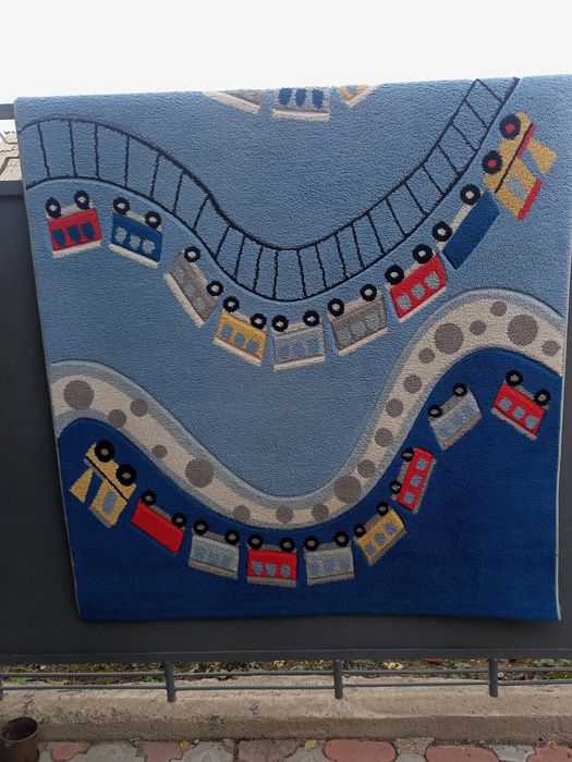 Продам ковер детский