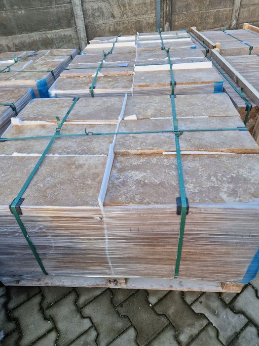 Trepte din travertin 2x33x120