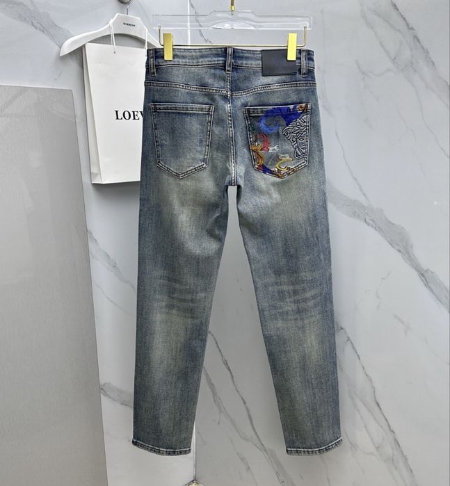 Blugi Versace , calitate premium , pe comanda , noi , M