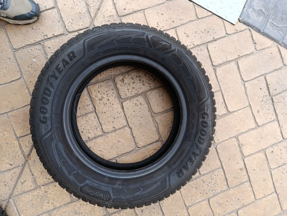 Зимни гуми Good year 195/65/15 Ultra grip 9+