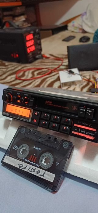 radio casetofon auto curea noua functioneaza impecabil