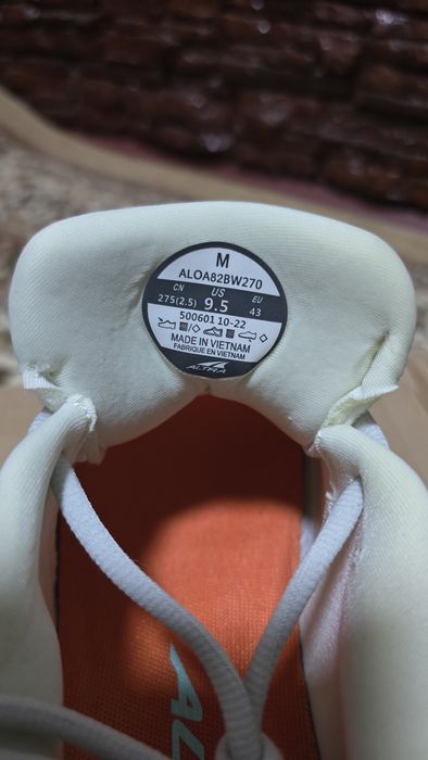 Беговые кроссовки Altra. Новые!