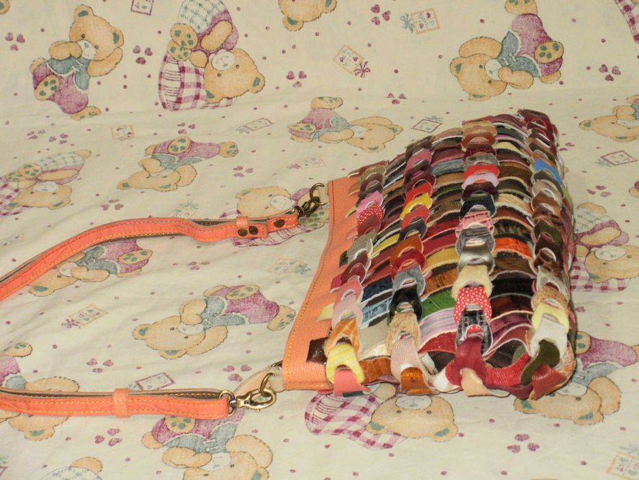 нова красива чанта естествена кожа